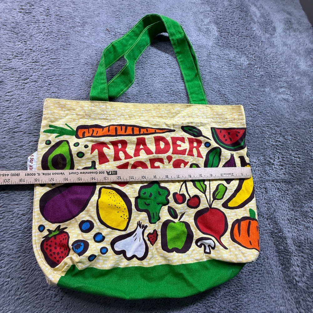 Trader Joe's Tote Bag Unisex OS Yellow Excellent Vintage Produce Canvas USA Made - Picture 3 of 4